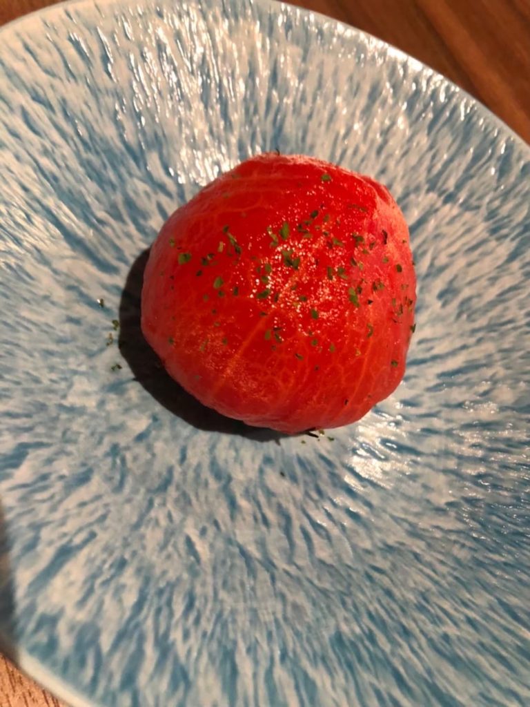 三國屋　桃の味がするトマト